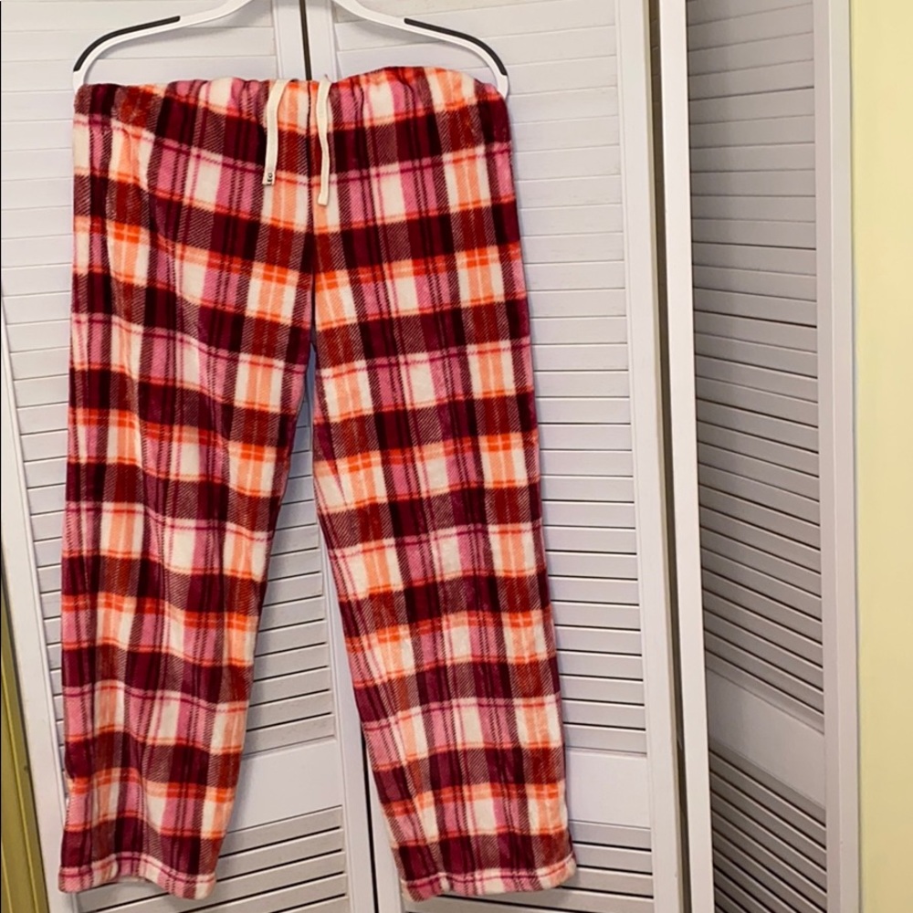 Legendary Whitetails fleece pajama pants